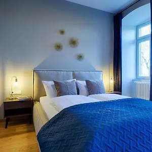 grimms-schlossapartments-wurzburg.com-bavaria.com/
